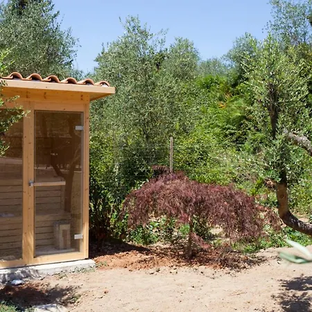 Βίλα Villa Mirella